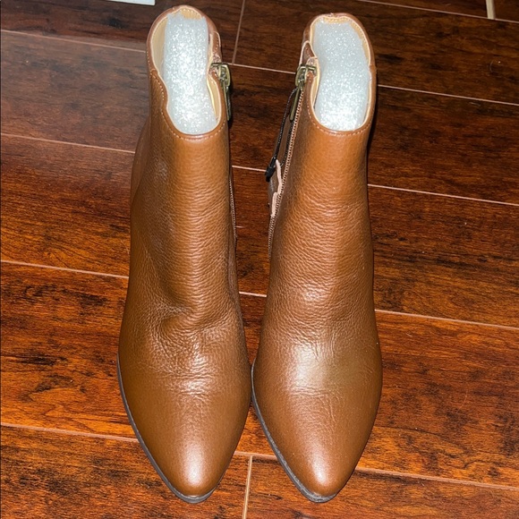 American Rag Brown Ankle Boots - Picture 3 of 6